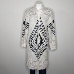Heimish black white geometric tribal soft fuzzy hooded open duster cardigan M/L